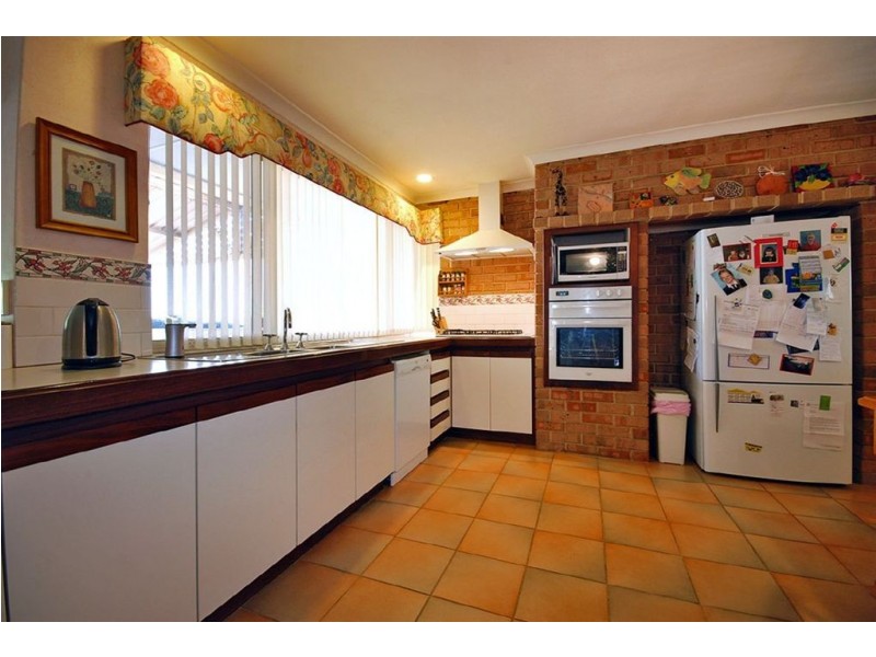 29 Parry Avenue, Bateman WA 6150