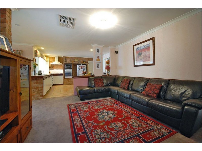 29 Parry Avenue, Bateman WA 6150