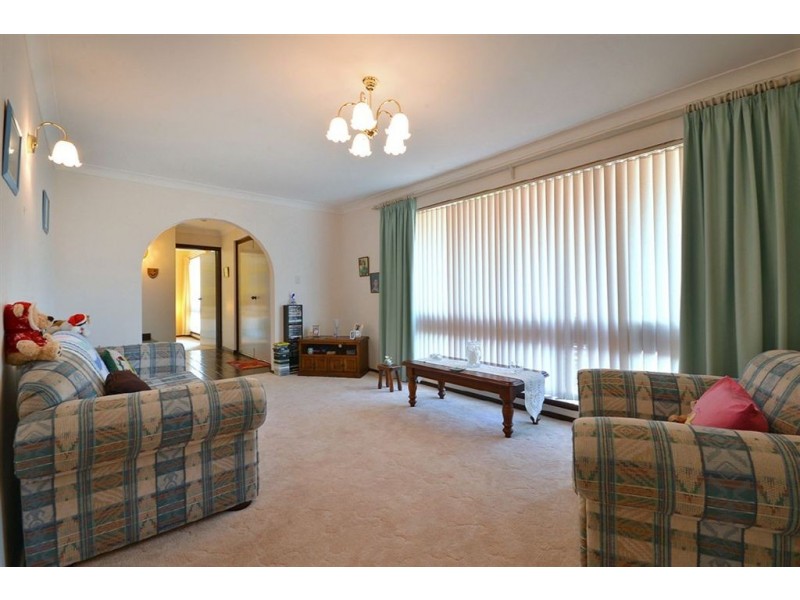 6 Downer Way, Bull Creek WA 6149