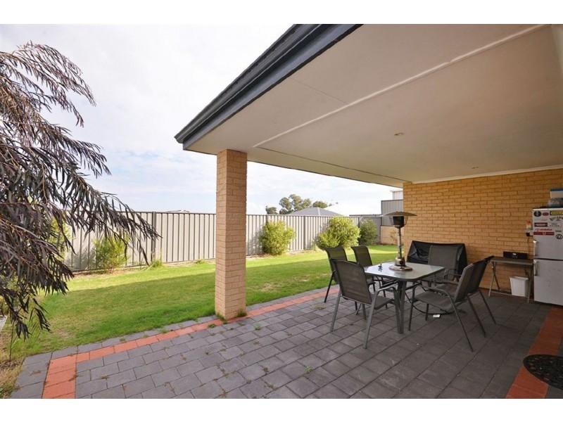 6 Lancelin Approach, Baldivis WA 6171