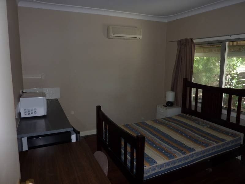 86 Leach Highway, Wilson WA 6107