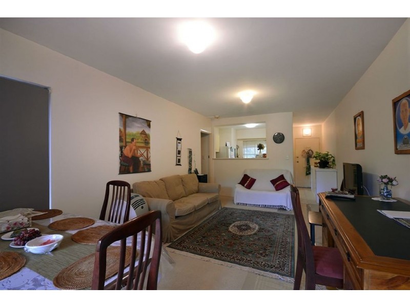 4/5 Doherty Road, Coolbellup WA 6163