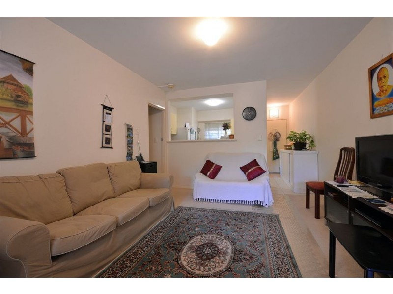 4/5 Doherty Road, Coolbellup WA 6163