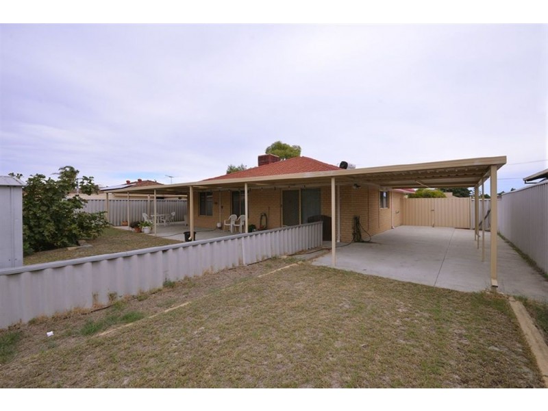 159 Willmott Drive, Waikiki WA 6169