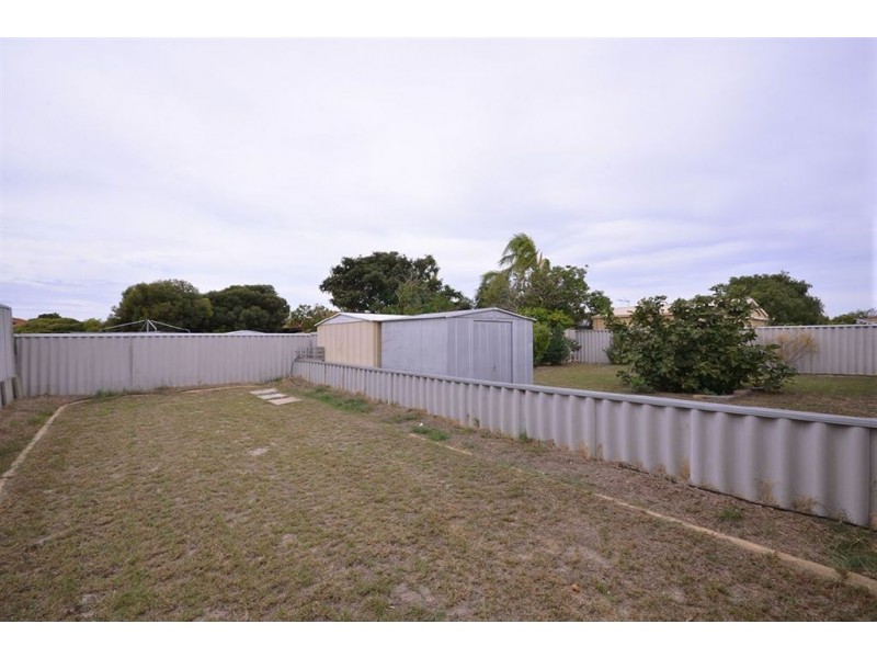 159 Willmott Drive, Waikiki WA 6169