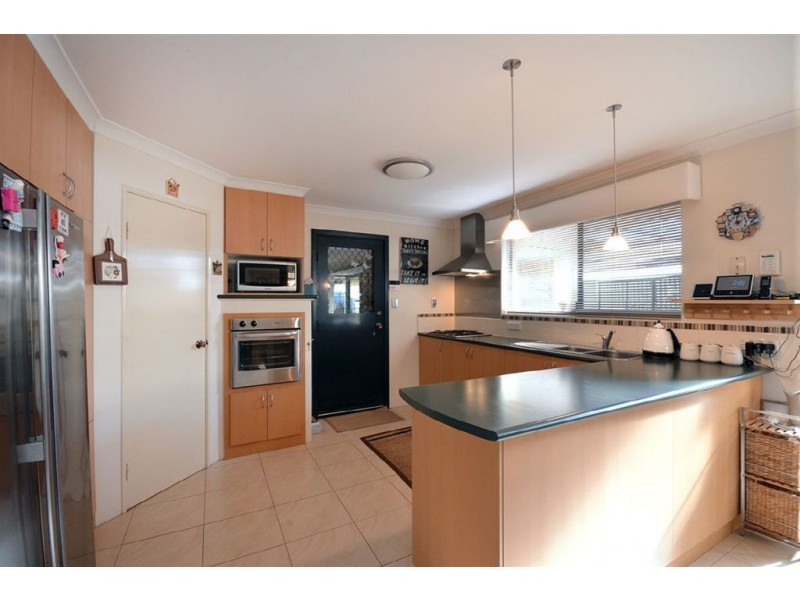 19 Froudist Circle, Southern River WA 6110