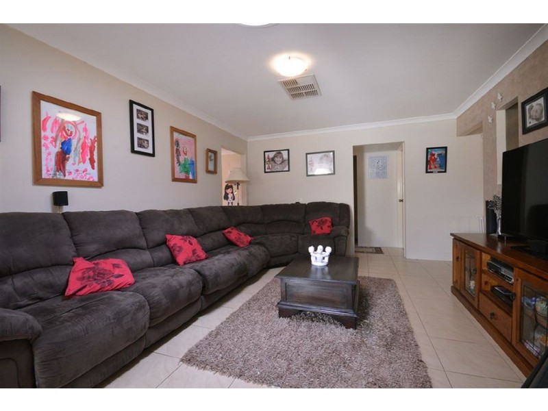 19 Froudist Circle, Southern River WA 6110