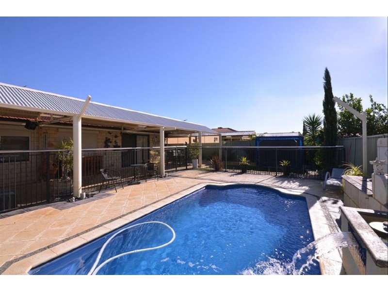 19 Froudist Circle, Southern River WA 6110