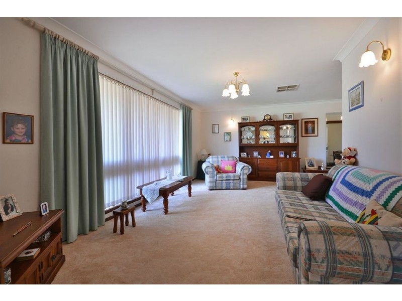 6 Downer Way, Bull Creek WA 6149