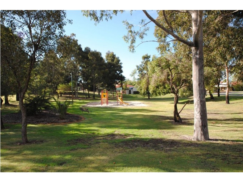 6 Carmody Court, Bull Creek WA 6149