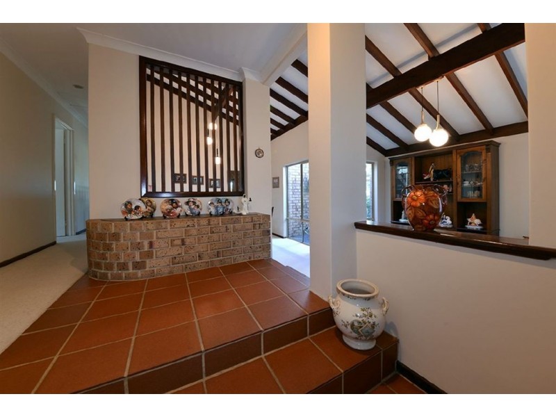 33 Masefield Avenue, North Lake WA 6163