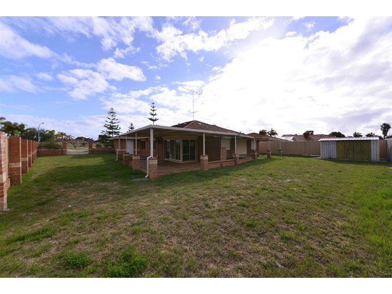 6 Monterey Crescent, Warnbro WA 6169