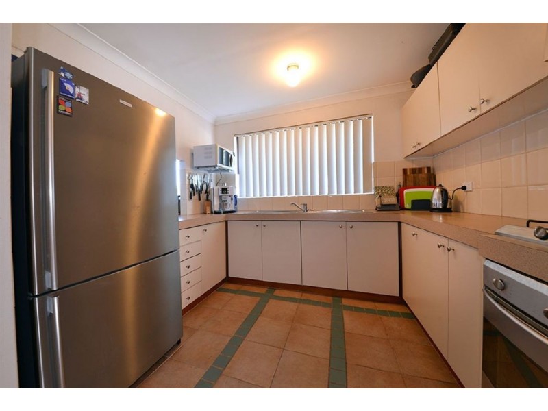 33 Whittaker Crescent, Bull Creek WA 6149