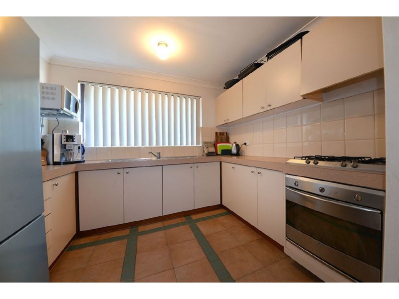 33 Whittaker Crescent, Bull Creek WA 6149