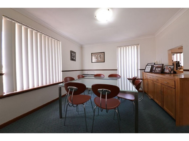 33 Whittaker Crescent, Bull Creek WA 6149