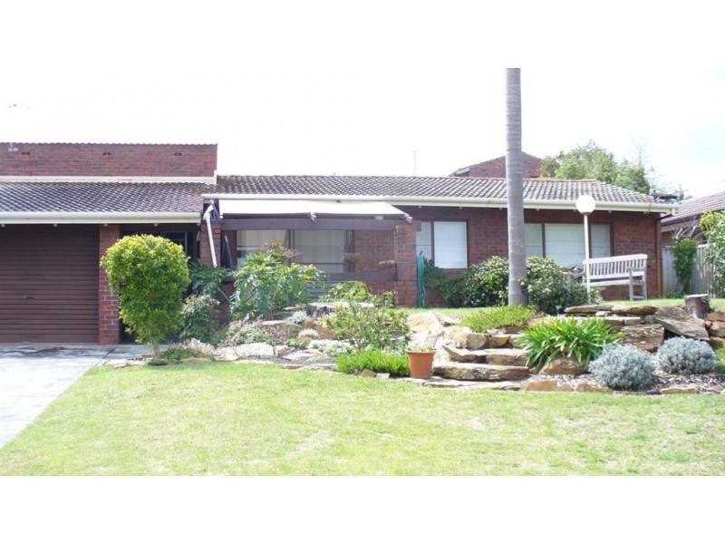 4 Albatross Pass, Willetton WA 6155