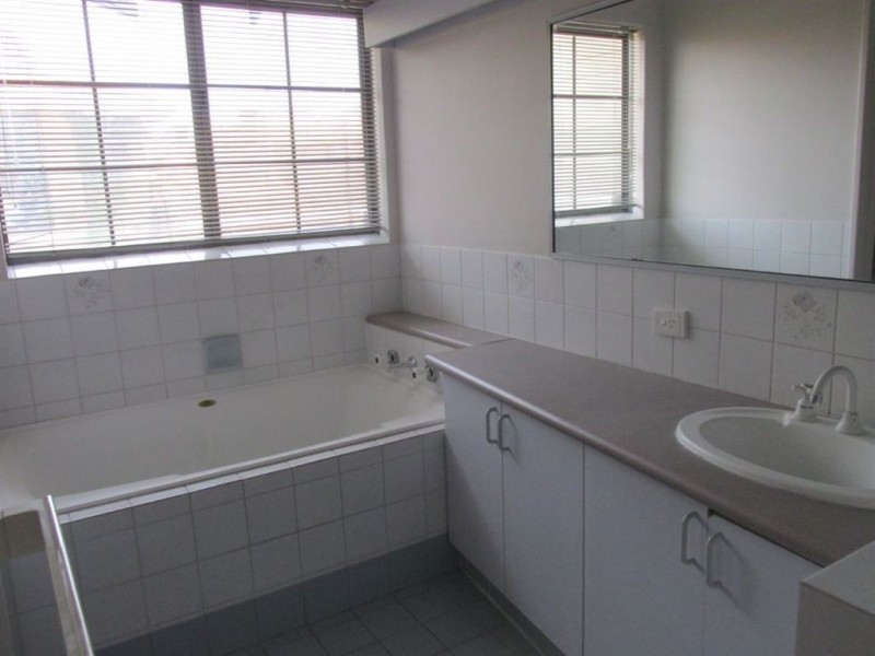 3/19 McMillan Street, Victoria Park WA 6100