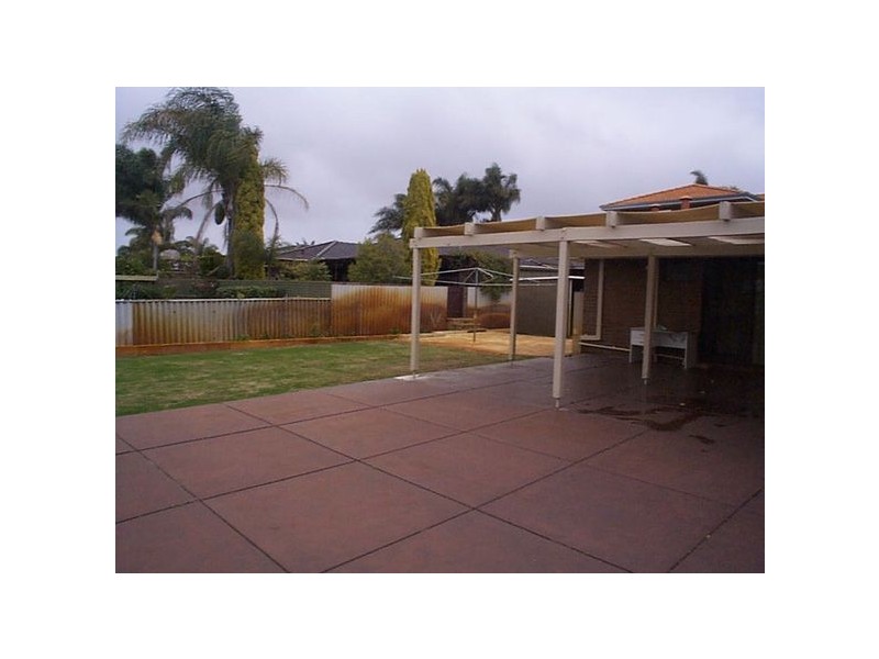 4 Vagg Street, Bull Creek WA 6149