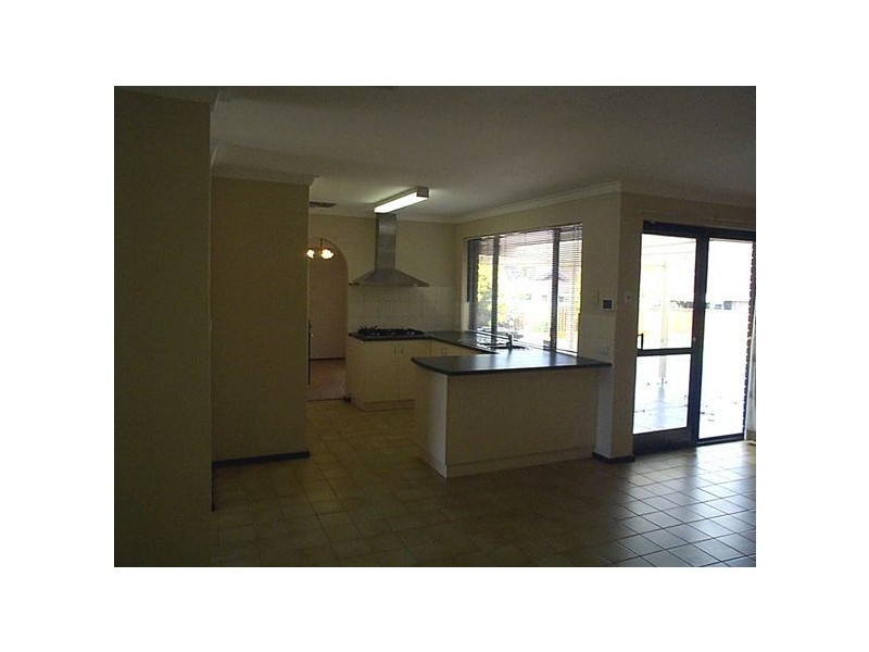 4 Vagg Street, Bull Creek WA 6149