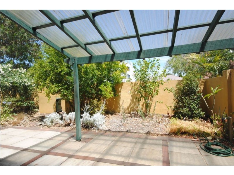 3/1 Lentona Road, Attadale WA 6156