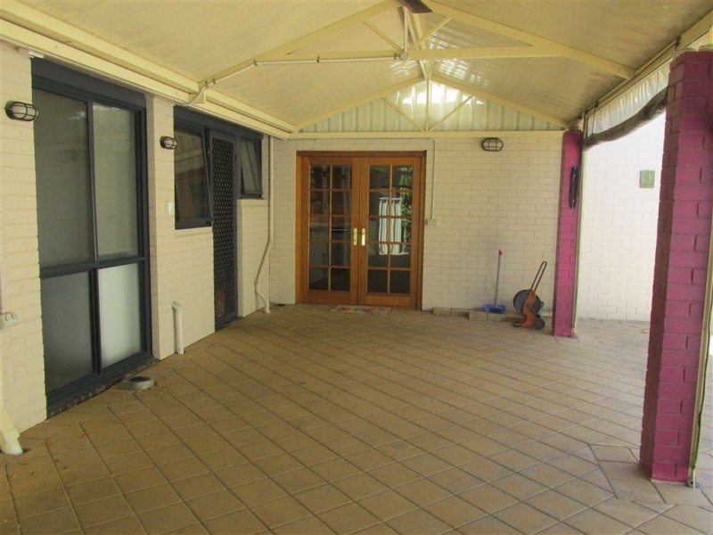 30 Moolyeen Road, Mount Pleasant WA 6153