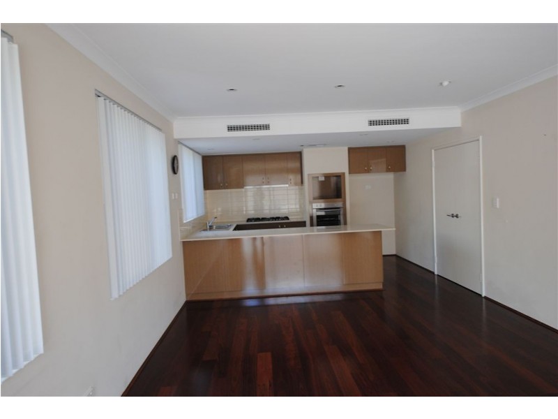 5A Long Street, Beaconsfield WA 6162