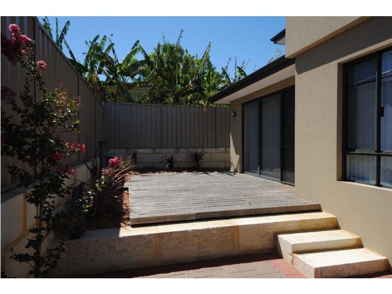 5A Long Street, Beaconsfield WA 6162