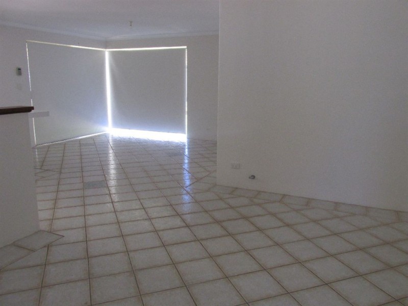 1 Oaten Retreat, Atwell WA 6164