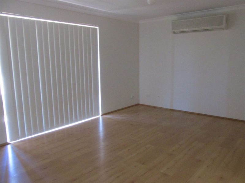 1 Oaten Retreat, Atwell WA 6164