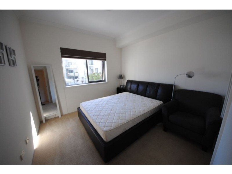 19/4 Delhi Street, West Perth WA 6005