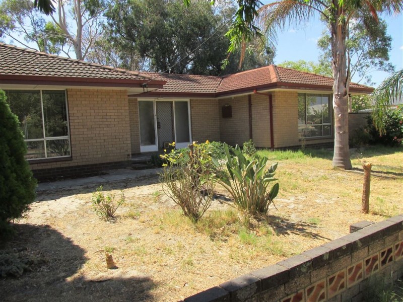 1 McCormack Street, Armadale WA 6112