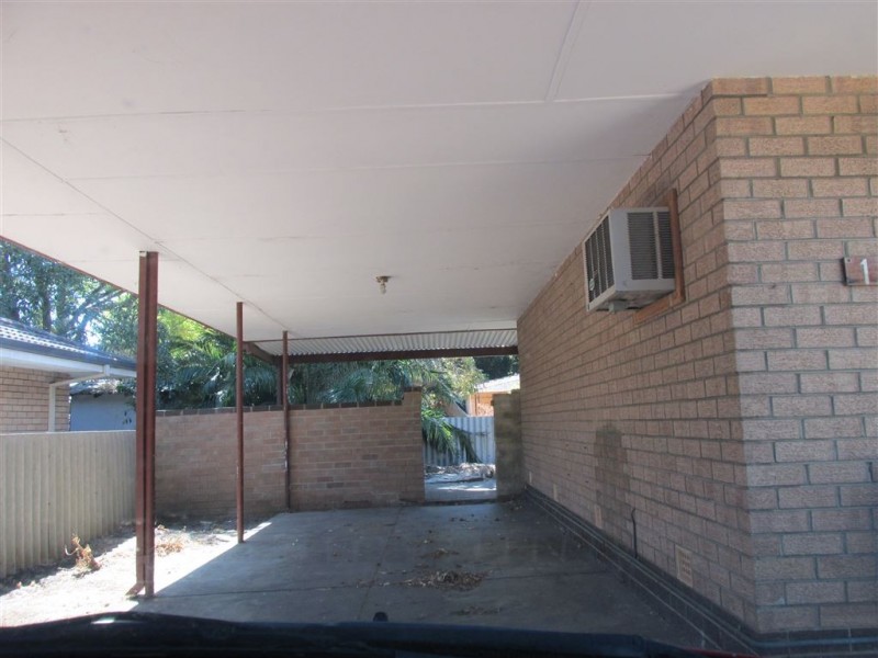 1 McCormack Street, Armadale WA 6112