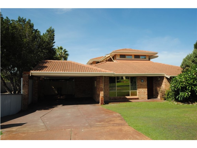 13 Cardinal Crescent, Leeming WA 6149