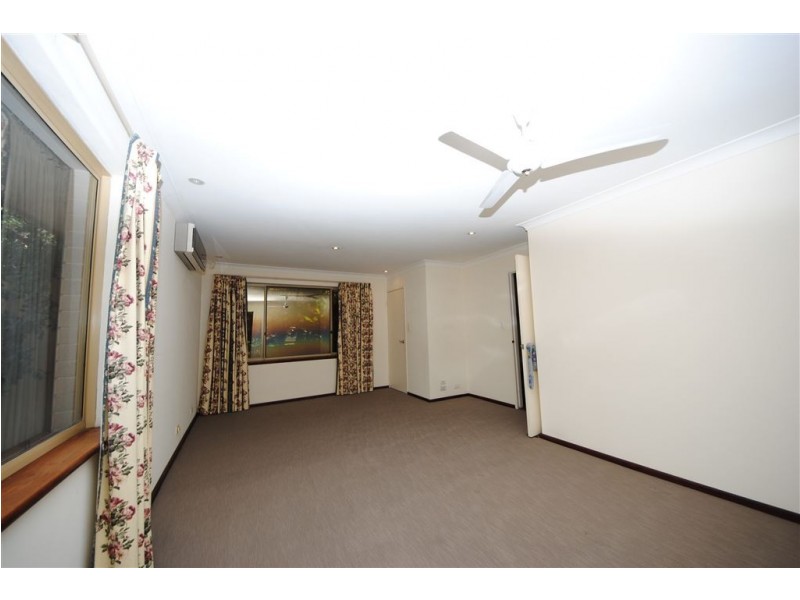 13 Cardinal Crescent, Leeming WA 6149