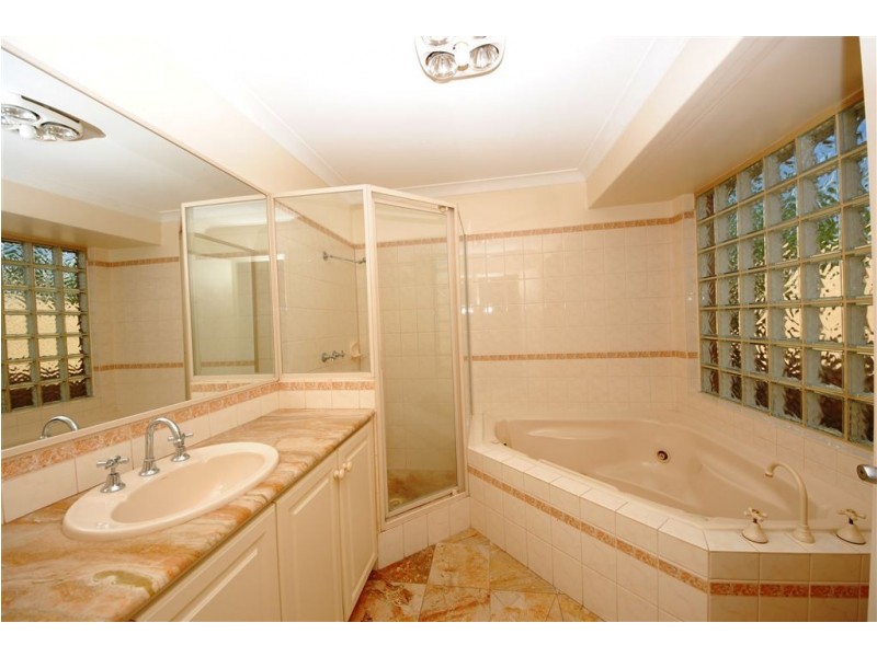 13 Cardinal Crescent, Leeming WA 6149