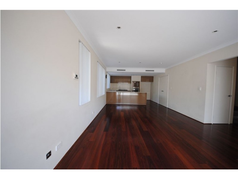 5A Long Street, Beaconsfield WA 6162