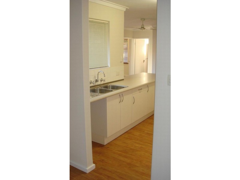 7 Loris Court, Kardinya WA 6163