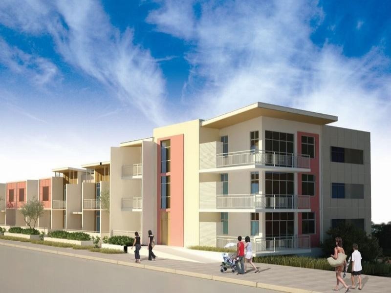 5/4 Ibera Way, Success WA 6164