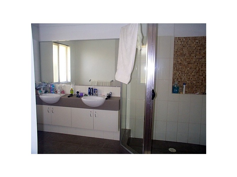 73 Cape Le Grand Ave, Aubin Grove WA 6164