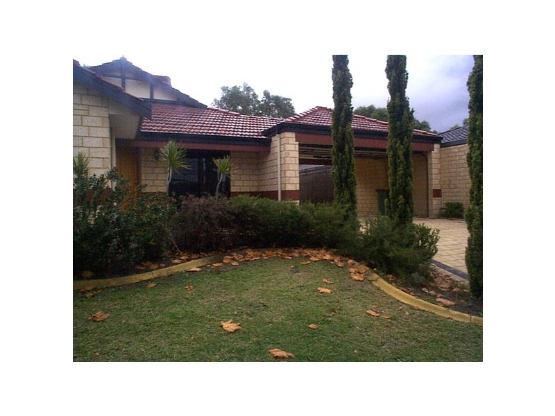 20 Woodhouse Circuit, Canning Vale WA 6155