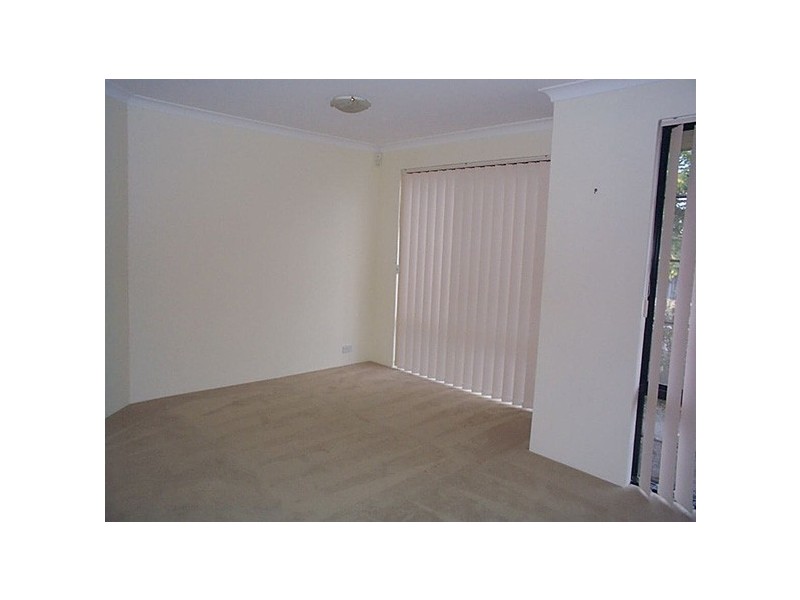 20 Woodhouse Circuit, Canning Vale WA 6155