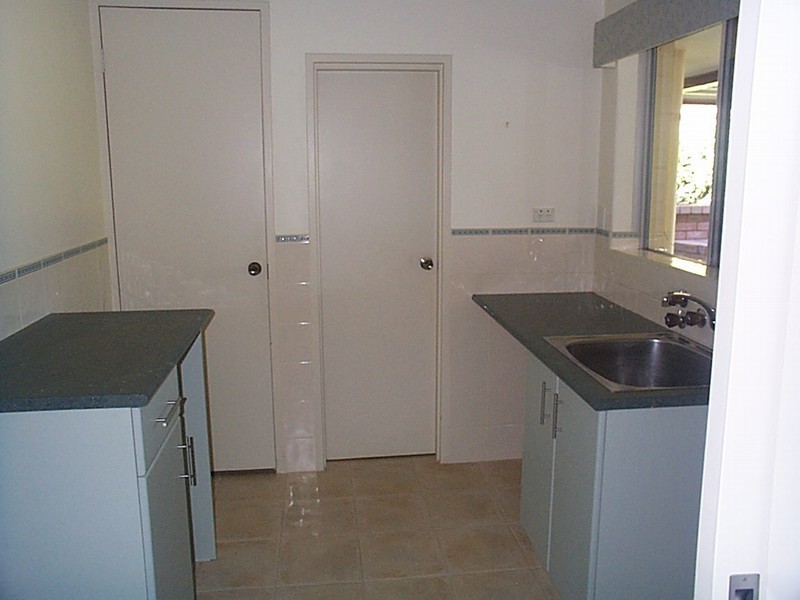 2 Nicholls Crescent, Bull Creek WA 6149