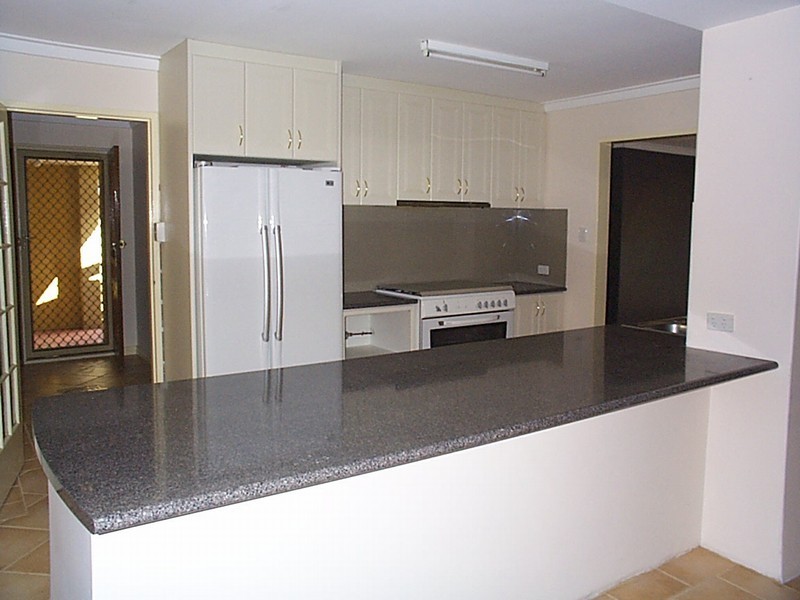 6 Nolt Court, Leeming WA 6149