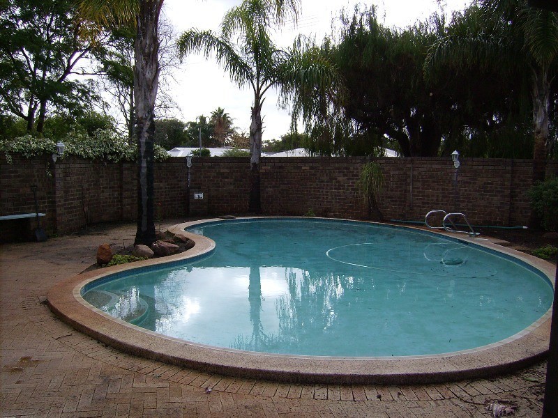 16 Windich Road, Bull Creek WA 6149