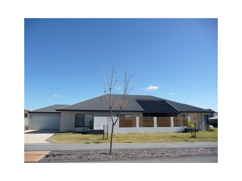 Aubin Grove WA 6164