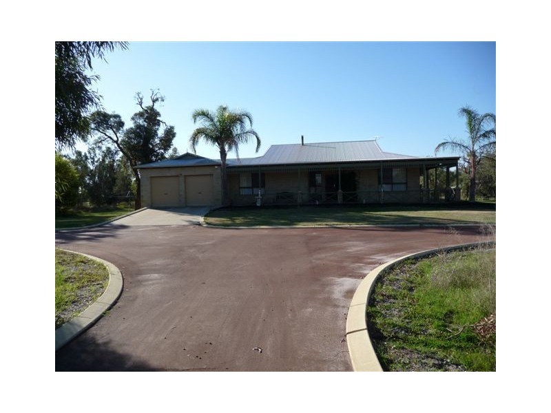 615 Rowley Road, Forrestdale WA 6112