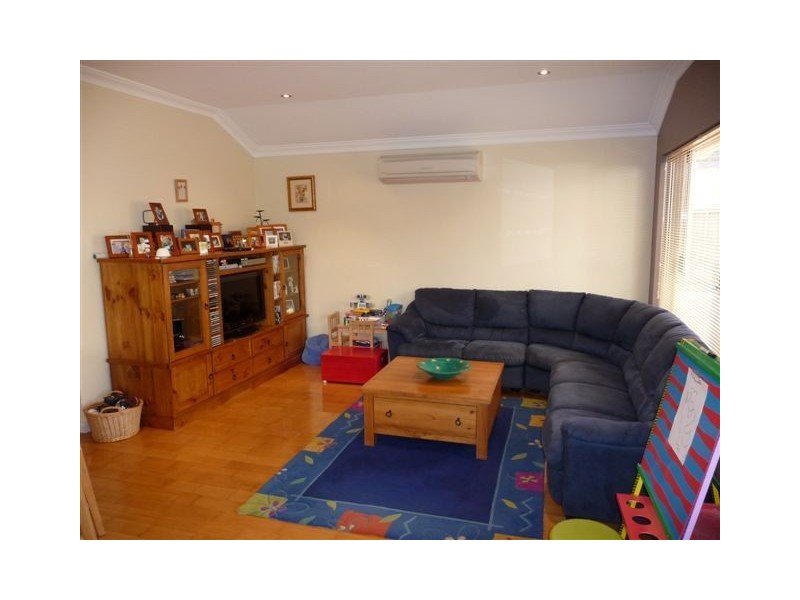 25 Paperbark Lane, Atwell WA 6164