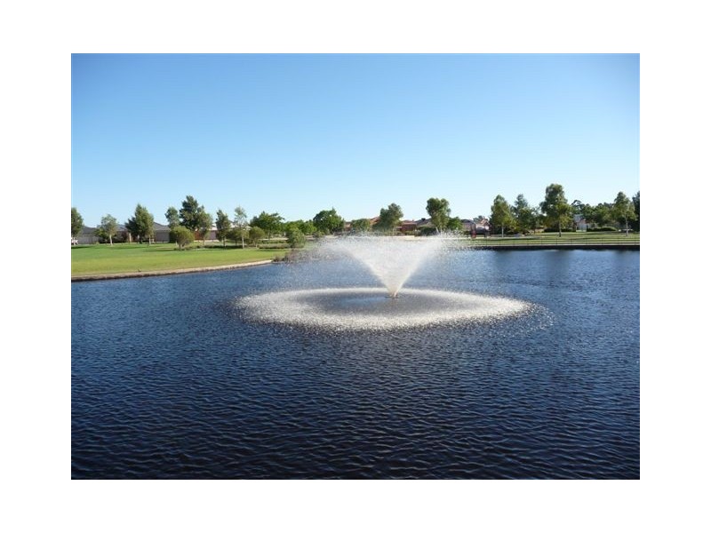 25 Paperbark Lane, Atwell WA 6164