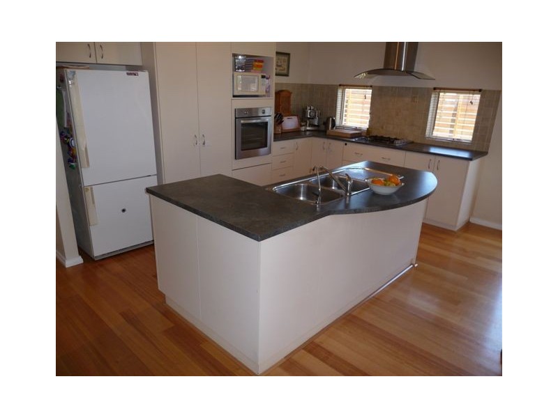 27 Harmony Avenue, Atwell WA 6164