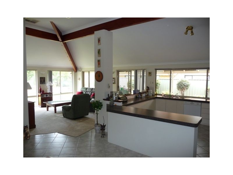 41 Hartwell Parade, Jandakot WA 6164